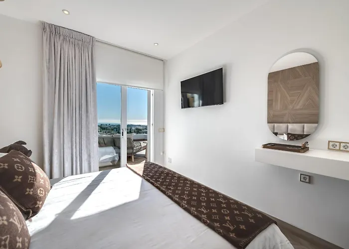 Villa About Estrella De Oro Estepona