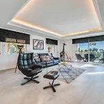 빌라 About Estrella De Oro *