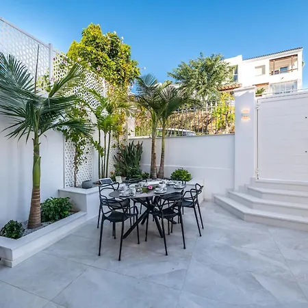 About Estrella De Oro * אסטפונה