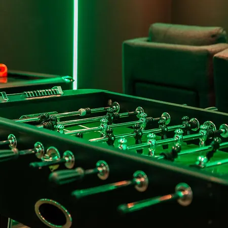 About Estrella De Oro * אסטפונה