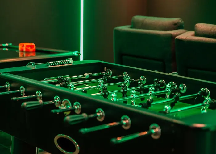 About Estrella De Oro * Estepona