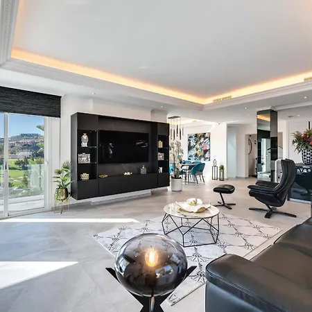 Villa About Estrella De Oro Estepona