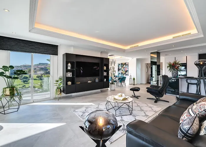 Villa About Estrella De Oro Estepona